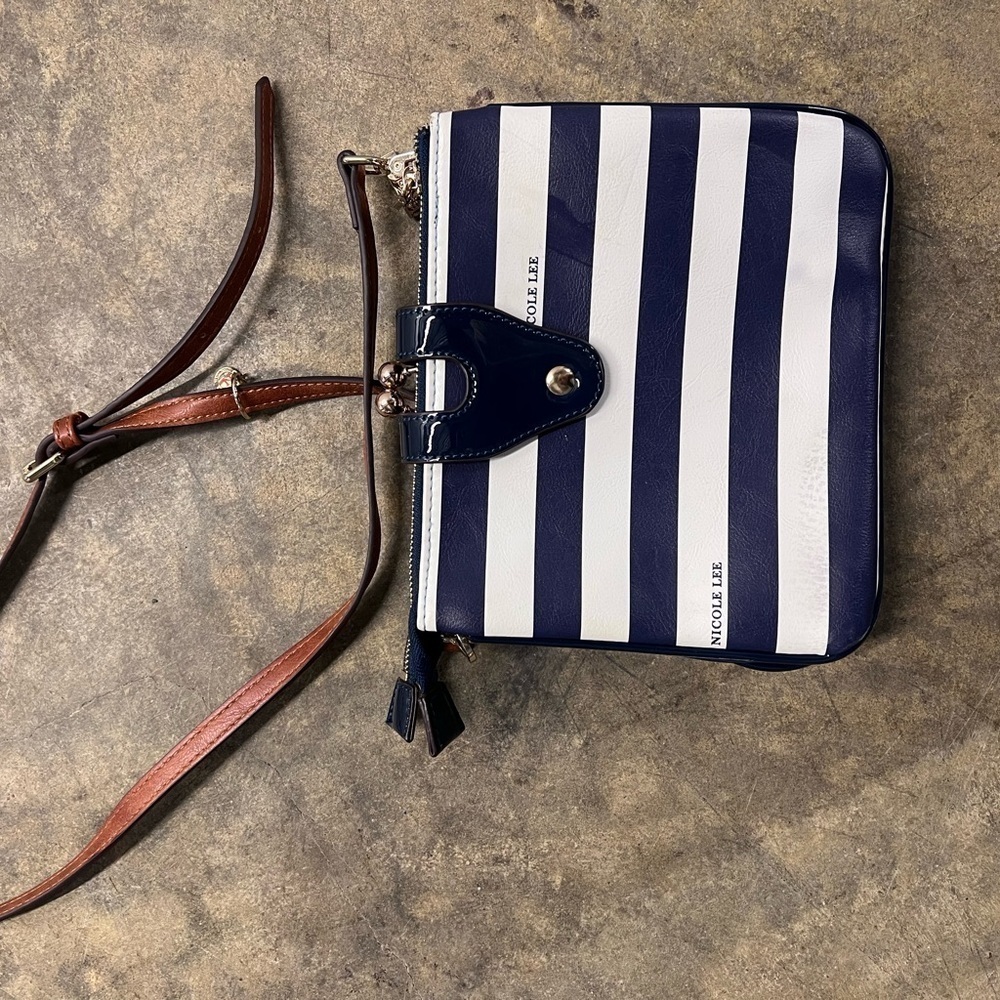 Nicole Lee Colorful Women's Crossbody Bag - Picture 6 of 6